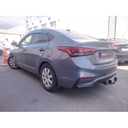 Фаркоп АвтоСтандарт на Hyundai Solaris 2017-2022 Арт. H105A