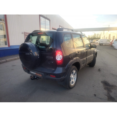 Фаркоп BERG на Chevrolet Niva 2002-2020 Арт. F.6016.001 (установка со сверлением)