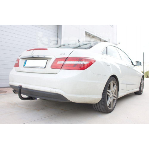 Фаркоп ARAGON на MERCEDES E-class 2009–2016  Арт. E4112CV (С207) (купе) (быстросъемный)