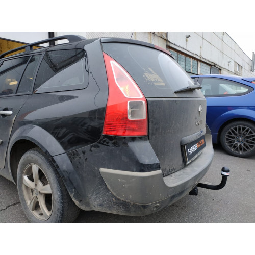Фаркоп BOSAL (ORIS) на RENAULT Megane 2002–2008  Арт. 1420-A (Classic II седан и универсал)