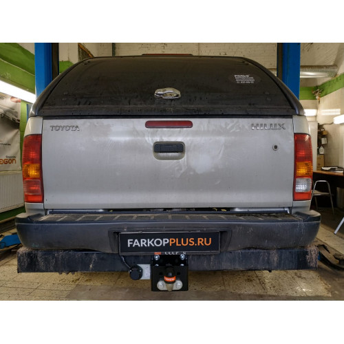 Фаркоп Лидер Плюс на TOYOTA Hilux 2005–2015  Арт. T114-F 