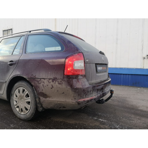 Фаркоп Трейлер на SKODA Octavia 2004–2009  Арт. 9711 (A5) (универсал, скаут)