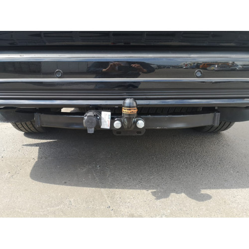Фаркоп BOSAL (ORIS) на Toyota Land Cruiser 200 2007- Арт.3017-F Executive/Excalibur