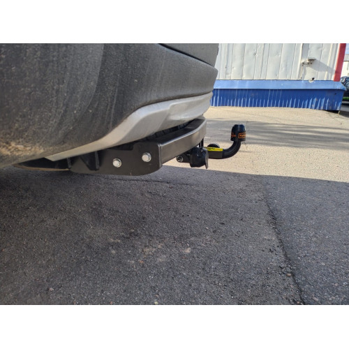Фаркоп BOSAL (ORIS) на Mitsubishi Pajero Sport 2016-2021 Арт.4171-AK4
