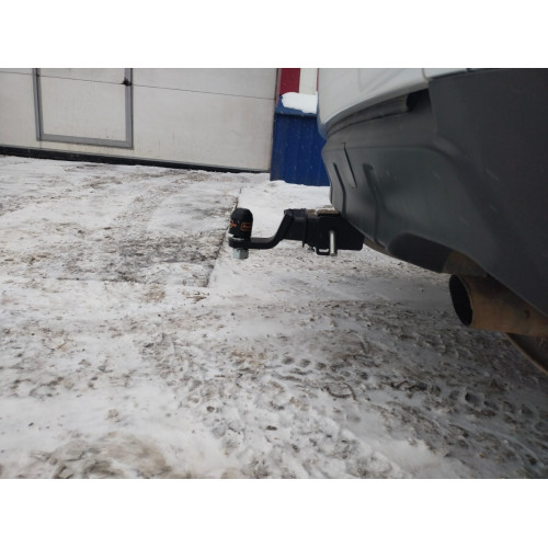 Фаркоп BERG на Mitsubishi Outlander 2007-2012 Арт. F.4012.001 (под квадрат, быстросъемный)