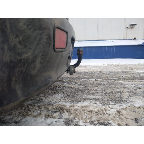 Фаркоп Лидер Плюс на MITSUBISHI Lancer 2000–2005  Арт. M101-A (9 седан и универсал)