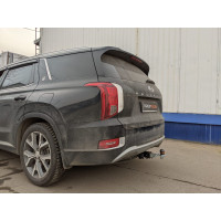 Фаркоп Motodor на HYUNDAI Palisade 2018–  Арт. 90915 (под квадрат) (встает с мочевиной и одной выхлопной трубой) 