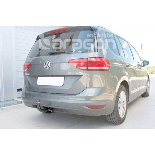 Фаркоп ARAGON на VOLKSWAGEN Touran 2015– Арт. E6712BV