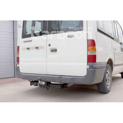 Фаркоп ARAGON на FORD Tourneo 2000–2006 Арт. E2005CC